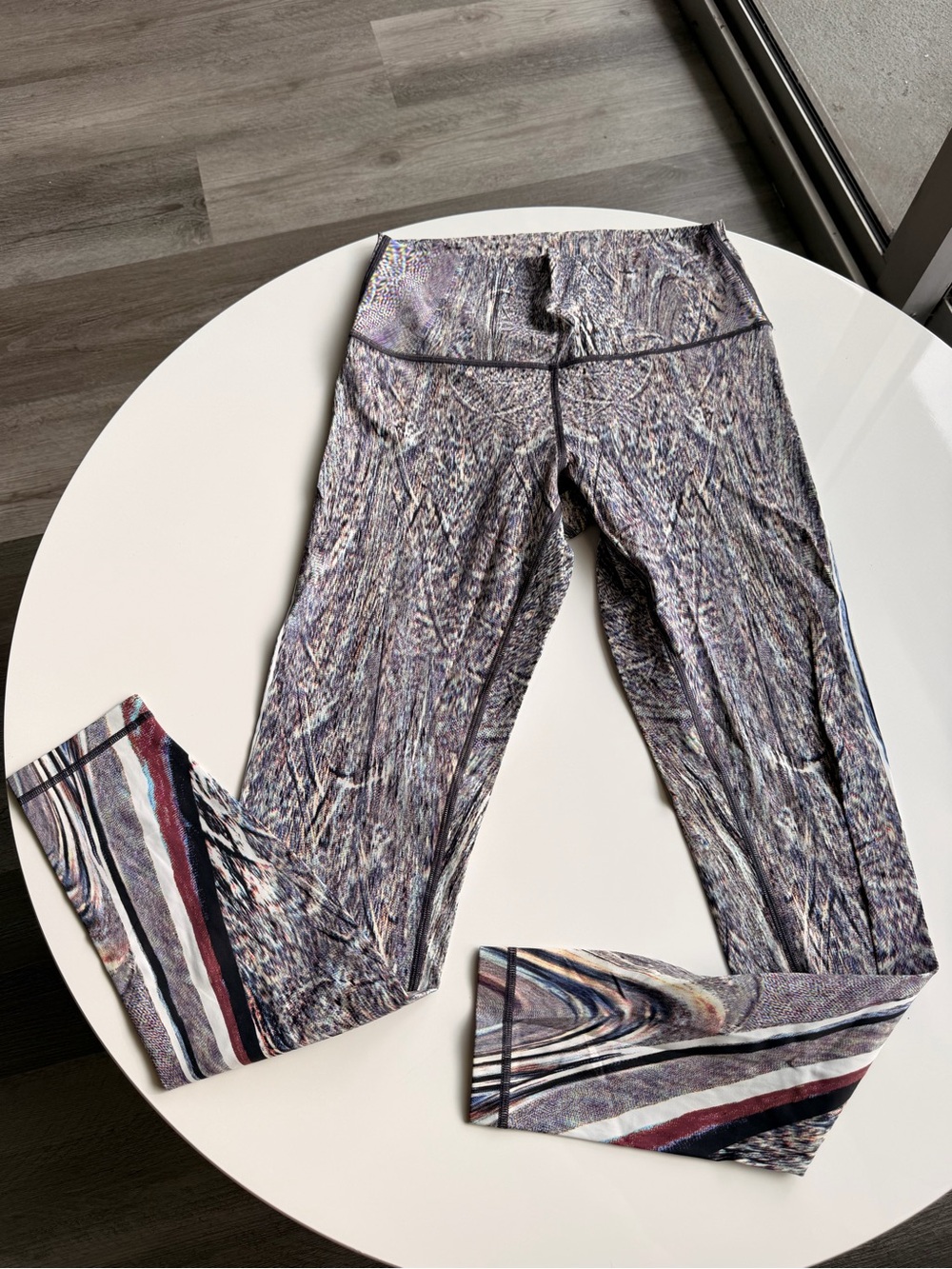 Lululemon Women's High-Rise Printed Performance Leggings in Multicolor size 8